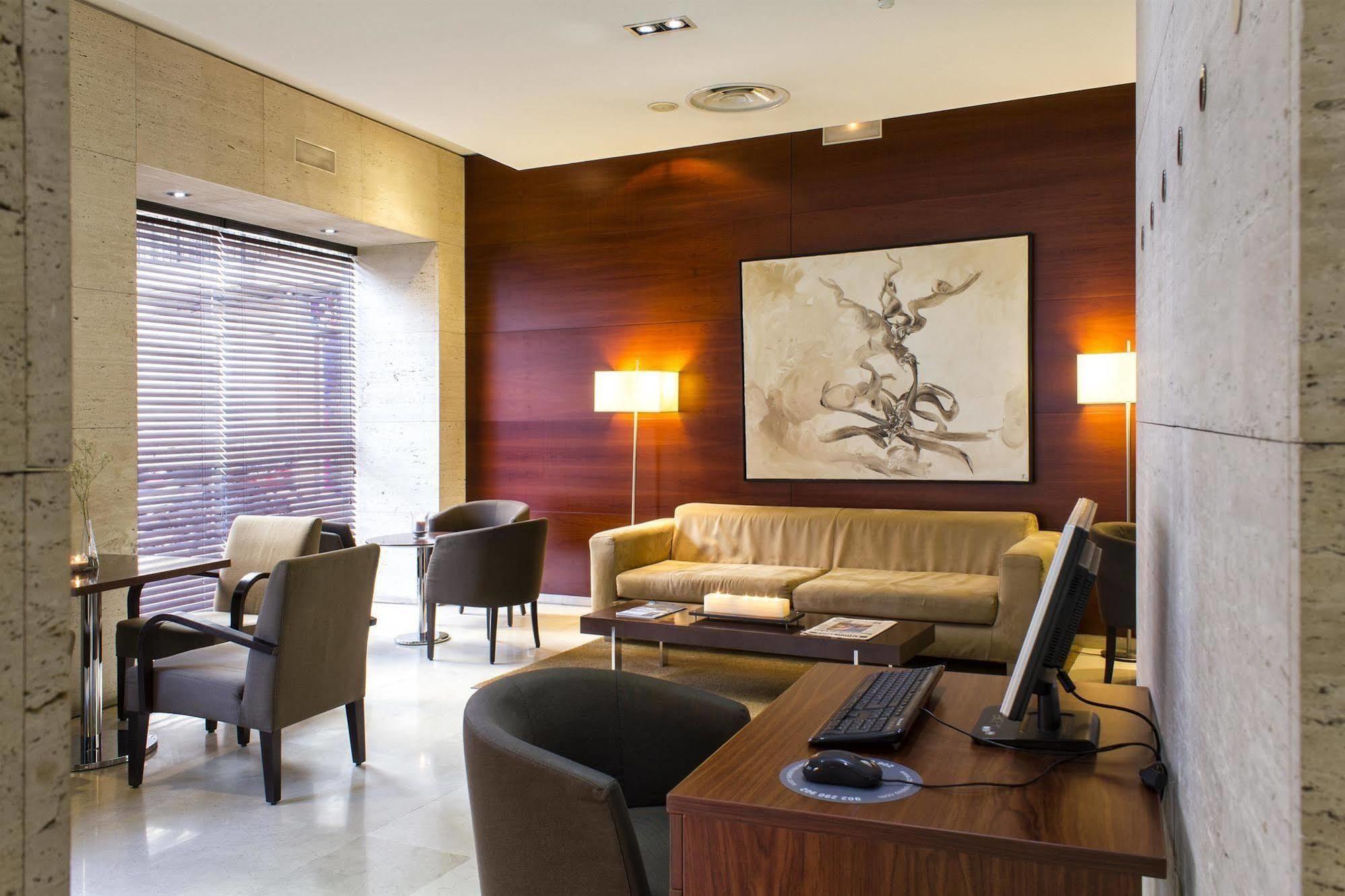 Hotel Rh Murcia Centro Dış mekan fotoğraf